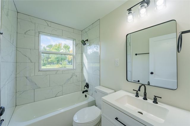 3869 Kemp Road, Beavercreek, OH 45431