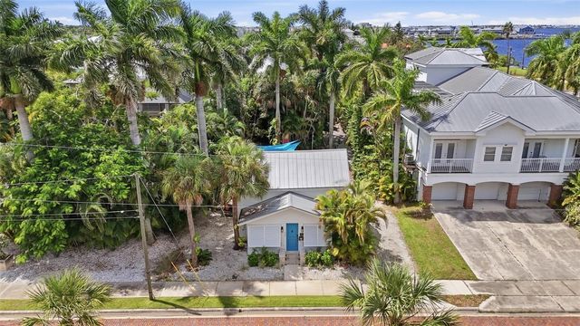 109 DOLLY STREET, Punta Gorda, FL 33950