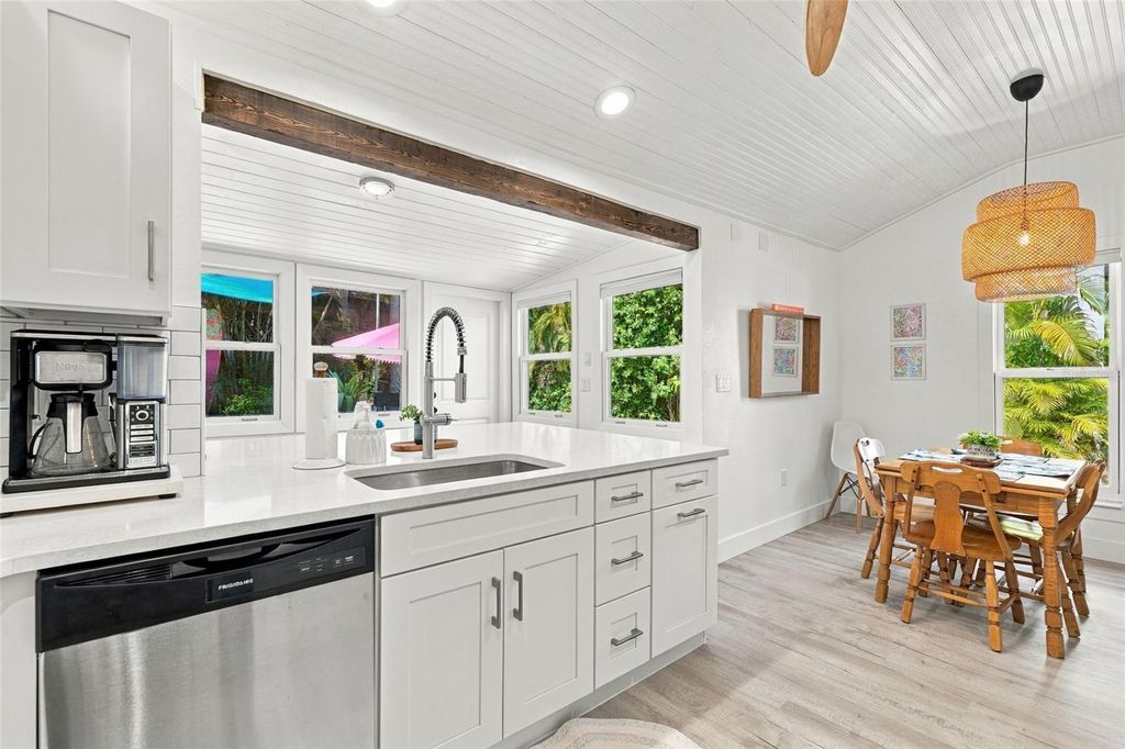 Image 19 of property listing at 109 DOLLY STREET, Punta Gorda, FL 33950