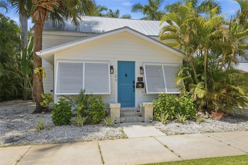 Image 4 of property listing at 109 DOLLY STREET, Punta Gorda, FL 33950