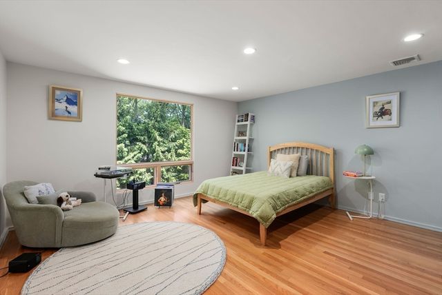 169 Hickory Rd, Weston, MA 02493