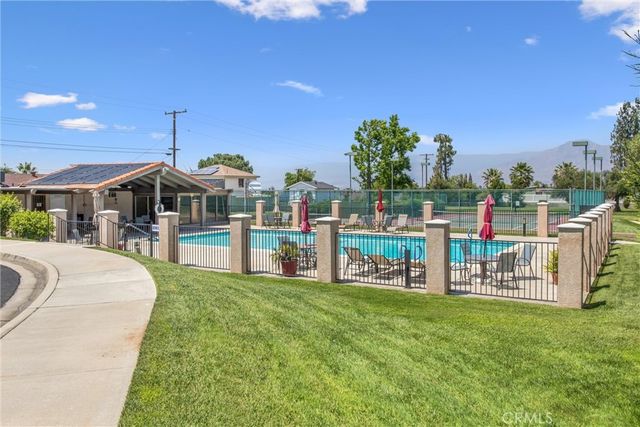 1575 Christopher, Redlands, CA 92374