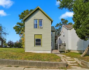 812 Huestis Avenue, Fort Wayne, IN 46807