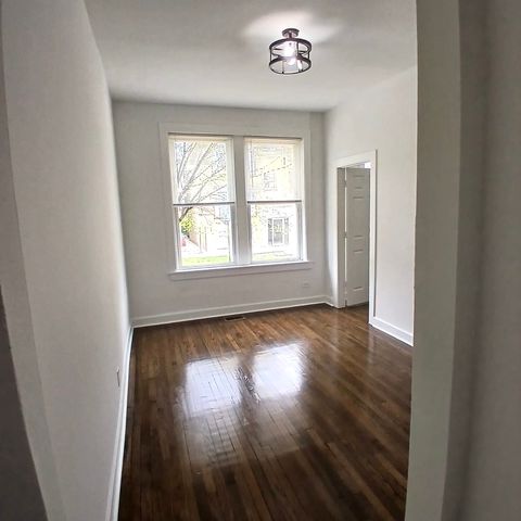 4058 W Hirsch Street 1, Chicago, IL 60651