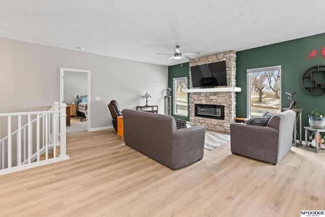 10452 S 113th Street, Papillion, NE 68046