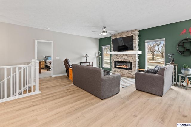 10452 S 113th Street, Papillion, NE 68046