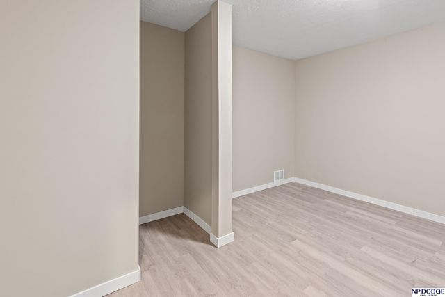 10452 S 113th Street, Papillion, NE 68046