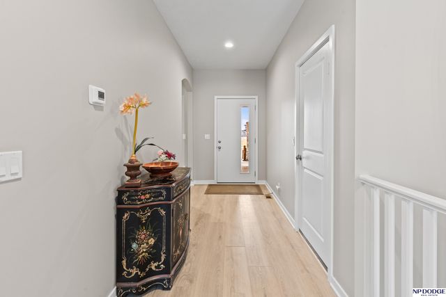 10452 S 113th Street, Papillion, NE 68046