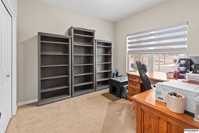 10452 S 113th Street, Papillion, NE 68046