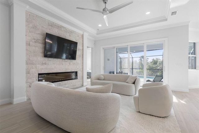 23 OCEAN RIDGE BOULEVARD N, Palm Coast, FL 32137