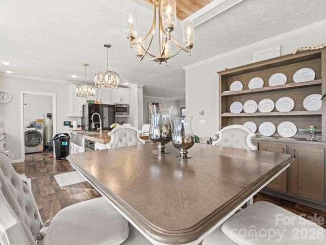 1796 Pilot Mountain Road, Hendersonville, NC 28792