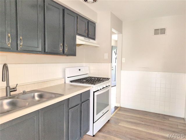 10135 Jepson Drive, Bellefontaine Nghbrs, MO 63137