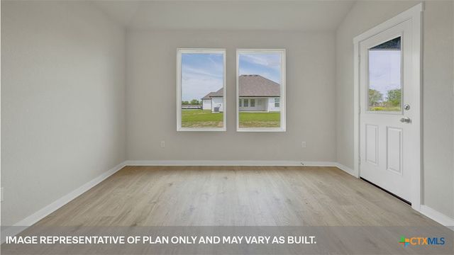 390 BARRON ESTATE Drive, Lockhart, TX 78644