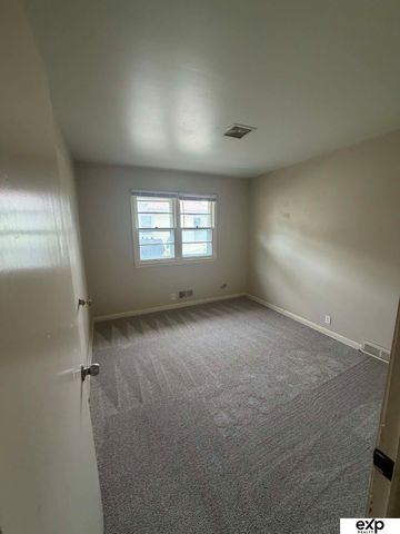 4401 N 53rd Street, Omaha, NE 68104