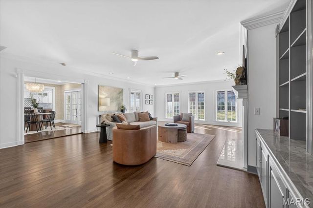 443 Sherwood Drive, Webster Groves, MO 63119