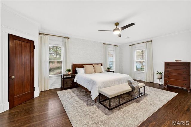 443 Sherwood Drive, Webster Groves, MO 63119