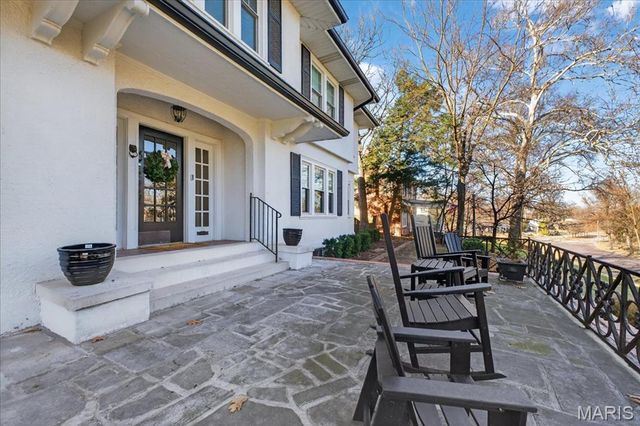 443 Sherwood Drive, Webster Groves, MO 63119