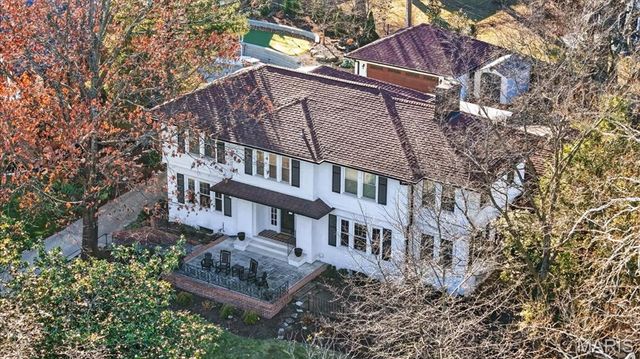 443 Sherwood Drive, Webster Groves, MO 63119