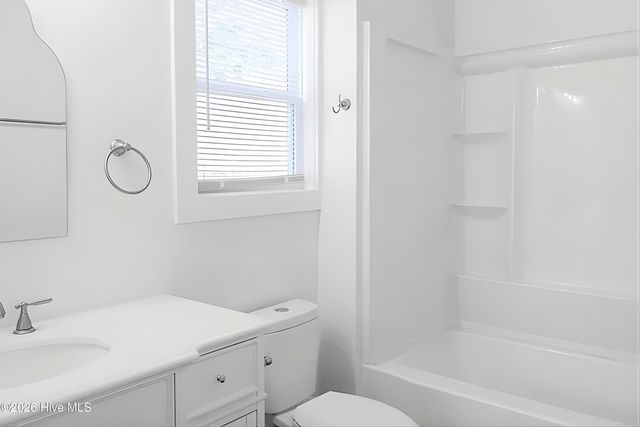 4105 Peachtree Avenue A, Wilmington, NC 28403