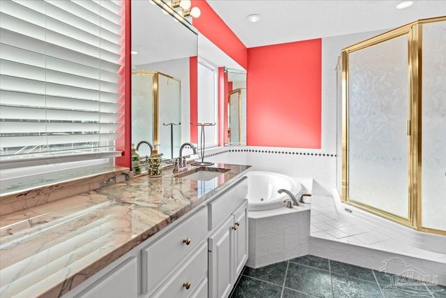 1280 Mahogany Mill Rd, Pensacola, FL 32507