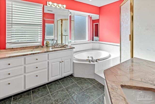 1280 Mahogany Mill Rd, Pensacola, FL 32507