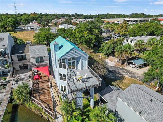 1280 Mahogany Mill Rd, Pensacola, FL 32507