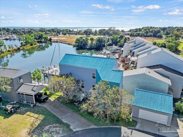 1280 Mahogany Mill Rd, Pensacola, FL 32507