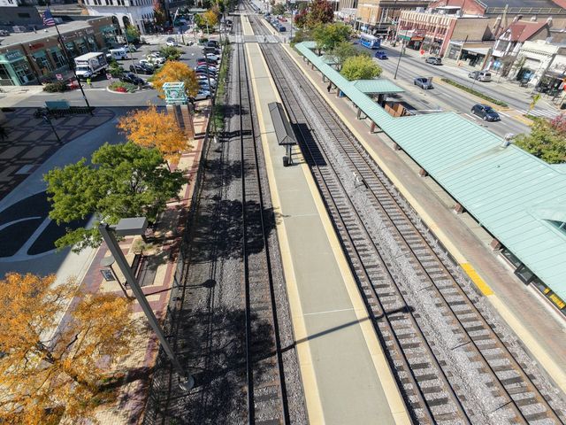 1354 E Washington Street 102, Des Plaines, IL 60016