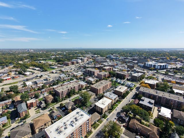 1354 E Washington Street 102, Des Plaines, IL 60016