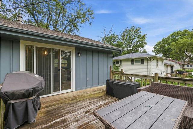 202 Meade Street, Liberty, MO 64068