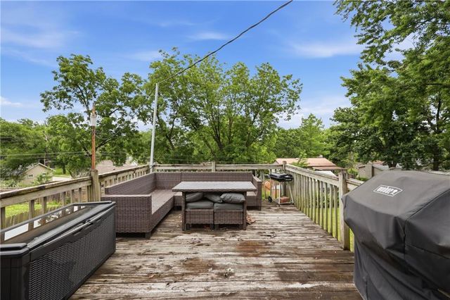 202 Meade Street, Liberty, MO 64068