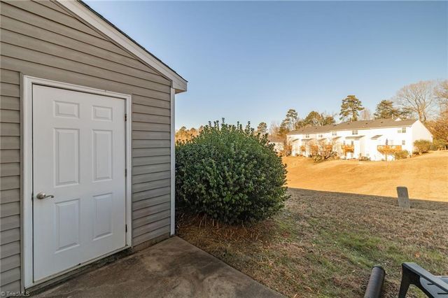 4506 Cross Ridge Lane, Greensboro, NC 27410