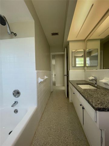 3900 14TH LANE NE, St Petersburg, FL 33703