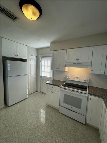 3900 14TH LANE NE, St Petersburg, FL 33703