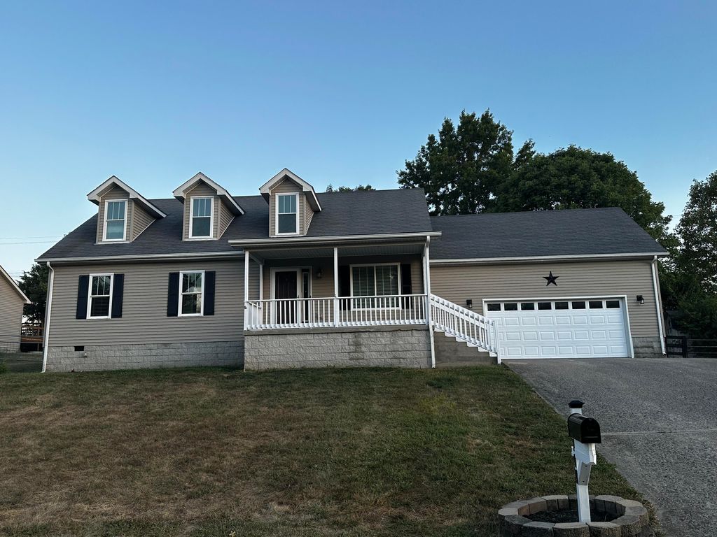 118 Shannon Lane, Georgetown, KY 40324