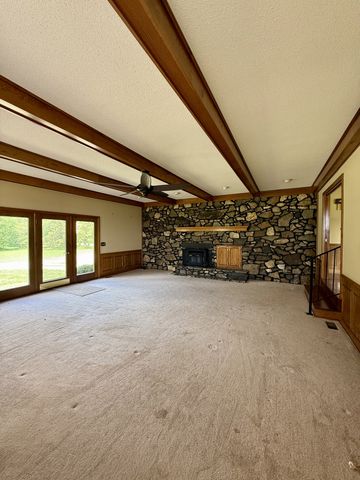 28 Ok Rd, Lawrenceburg, TN 38464