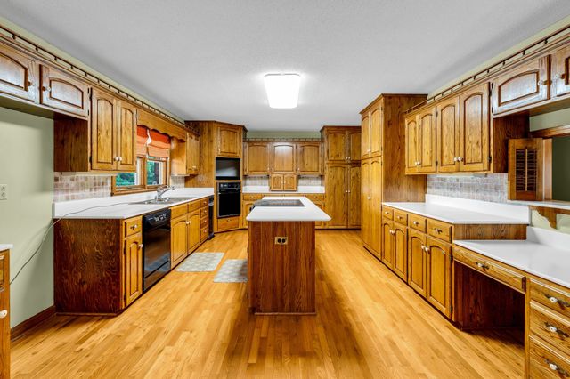 28 Ok Rd, Lawrenceburg, TN 38464