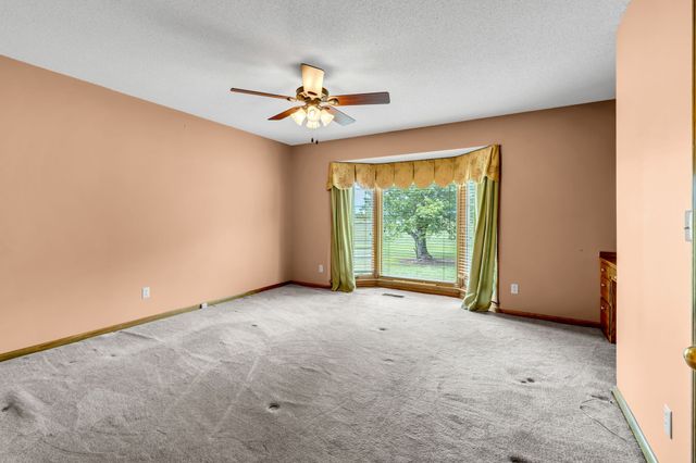 28 Ok Rd, Lawrenceburg, TN 38464