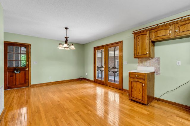 28 Ok Rd, Lawrenceburg, TN 38464