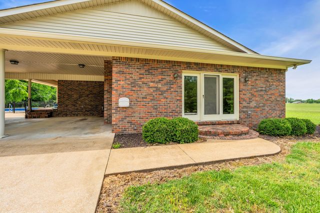 28 Ok Rd, Lawrenceburg, TN 38464