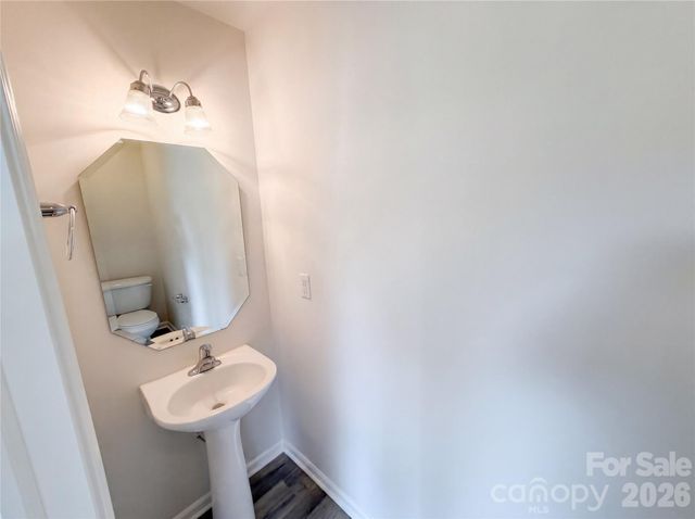 2534 Stream Bank Drive, Charlotte, NC 28269