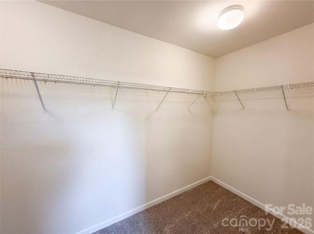 2534 Stream Bank Drive, Charlotte, NC 28269