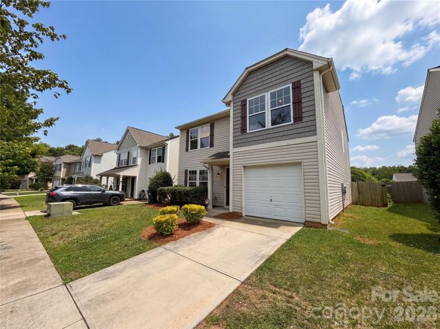 2534 Stream Bank Drive, Charlotte, NC 28269