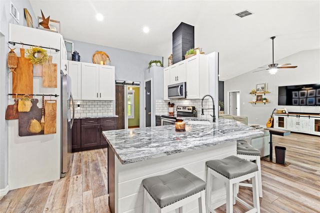 23710 SUNDANCE DRIVE, Sorrento, FL 32776