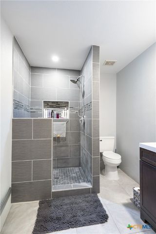 219 Burt, Yoakum, TX 77995