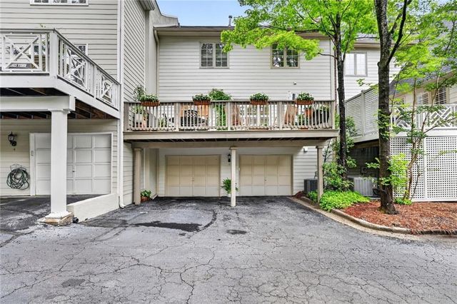 3 Paces West Terrace NW, Atlanta, GA 30327