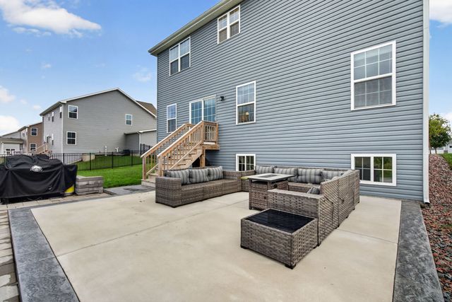 3032 Grande Trail, Yorkville, IL 60560