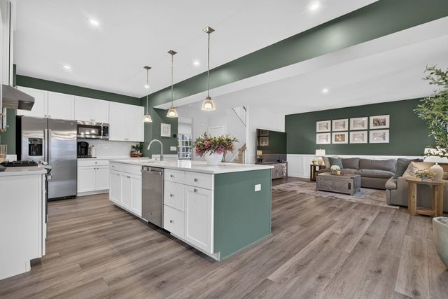 3032 Grande Trail, Yorkville, IL 60560