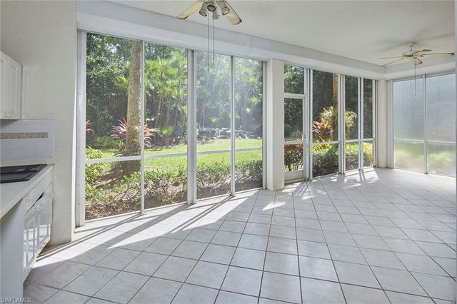 2405 Hidden Lake DR 4705, Naples, FL 34112