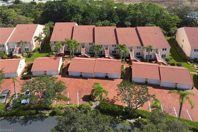 2405 Hidden Lake DR 4705, Naples, FL 34112